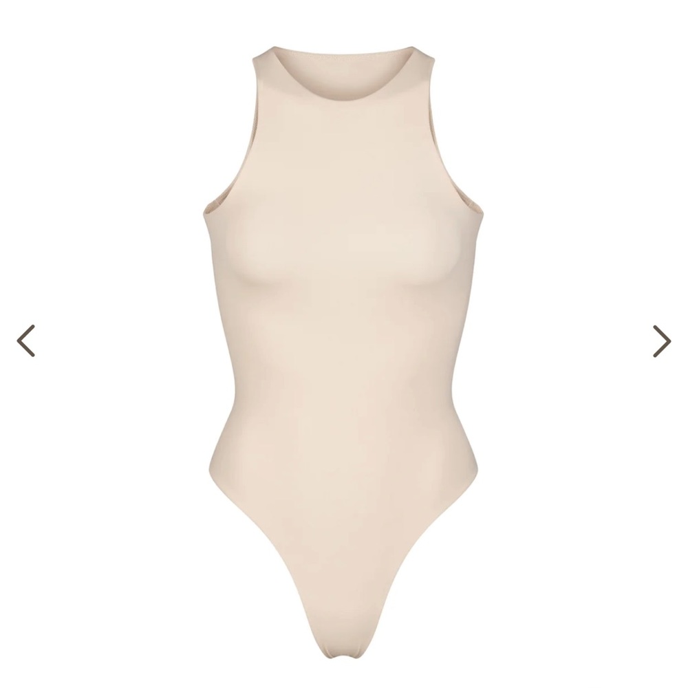 NWT SKIMS Fits Everybody High Neck Bodysuit in Sand Size 2X